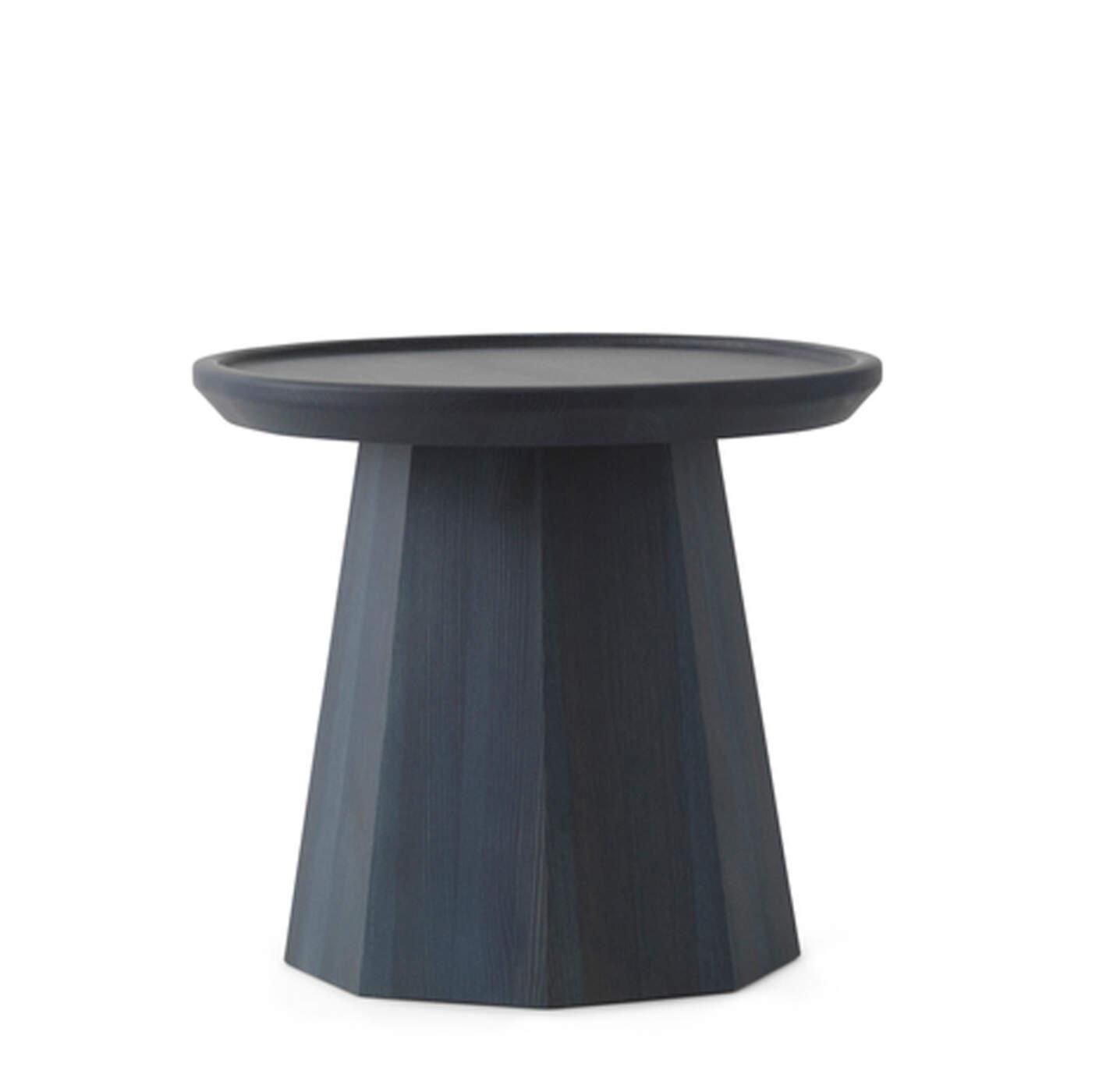 Normann Copenhagen Pine side table // Pine lerakóasztal