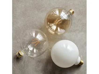 GLOBE LED bulb - dimmable