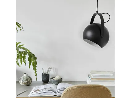 BALL pendant with handle – Ø19 cm