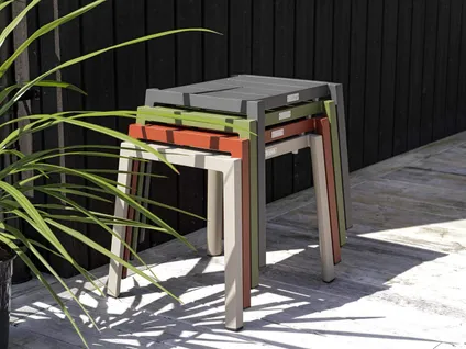 DELIA outdoor sidetable