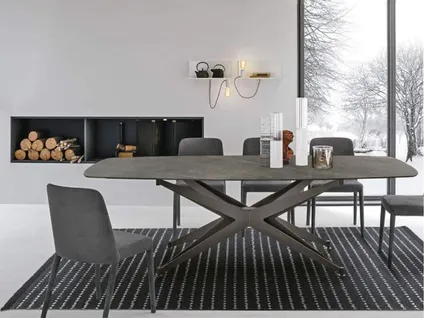 DARK SPOT rug