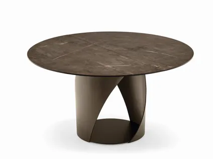CYCLONE extendable dining table