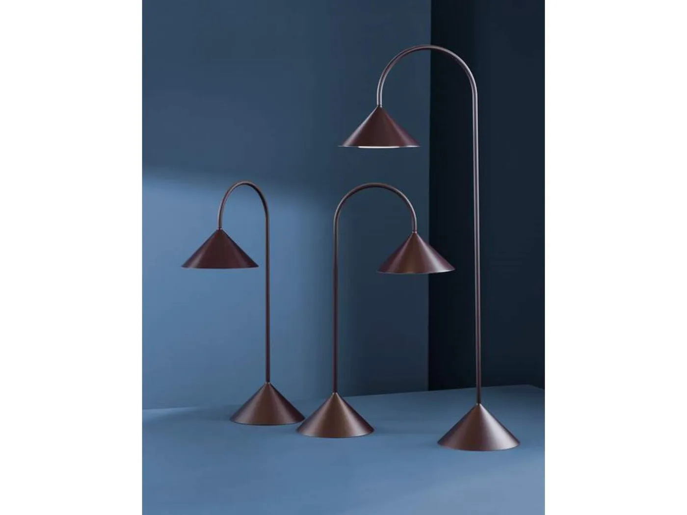Grasp portable lamp 72 matt beetroot// Grasp hordozható lámpa matt cékla