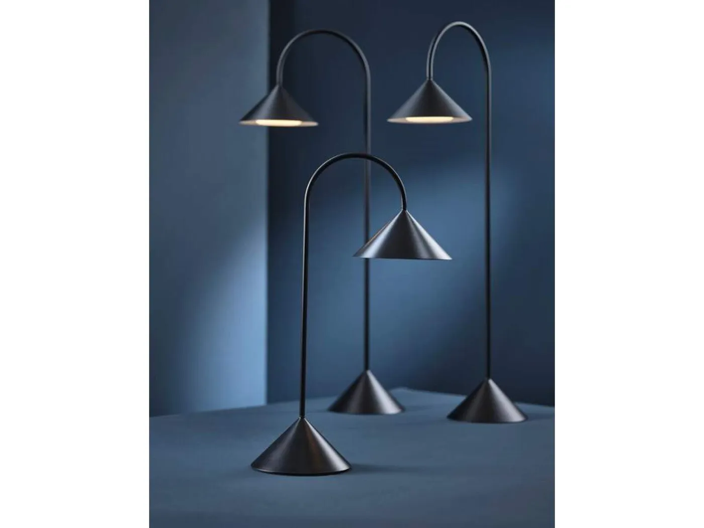 Grasp portable lamp 72 matt black// Grasp hordozható lámpa matt fekete