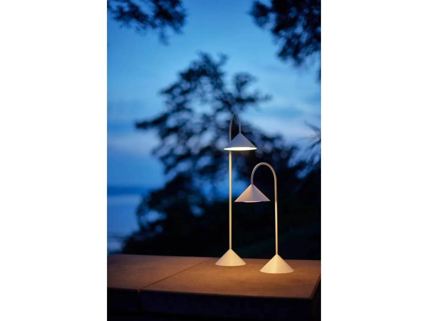 Grasp portable lamp 72 matt white// Grasp hordozható lámpa matt fehér