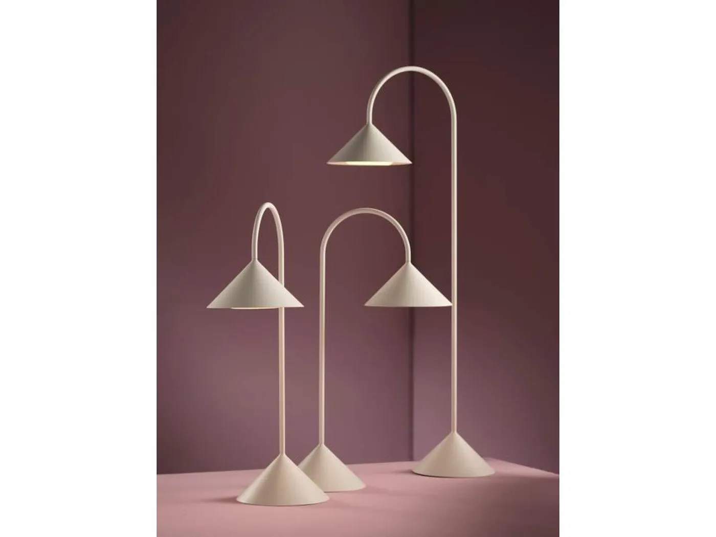 Grasp portable lamp 72 matt white// Grasp hordozható lámpa matt fehér
