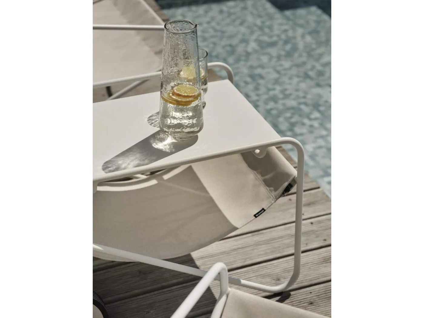 Poul lounge outdoor chair white// Poul lounge szék fehér