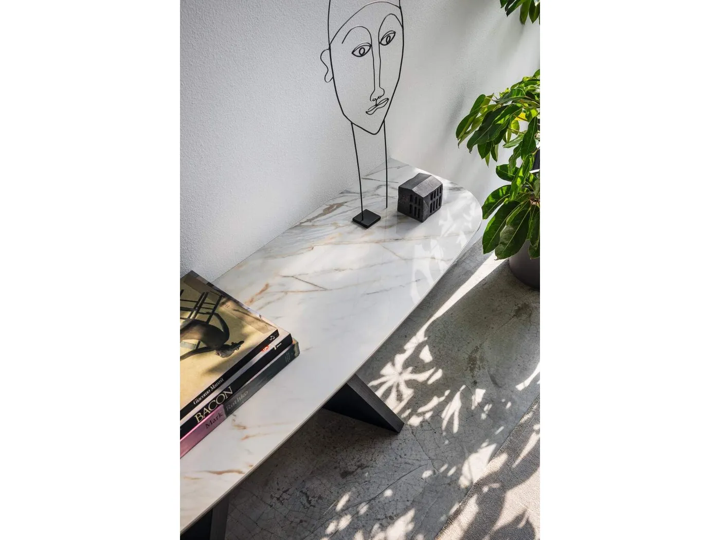 Icaro console table// Icaro lerakóasztal