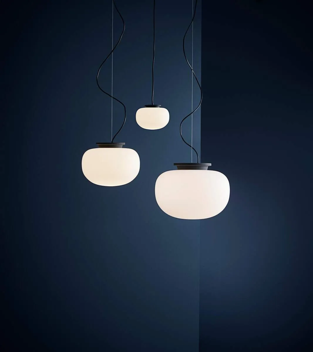 Frandsen Supernate pendant opal white // Supernate függőlámpa opálfehér