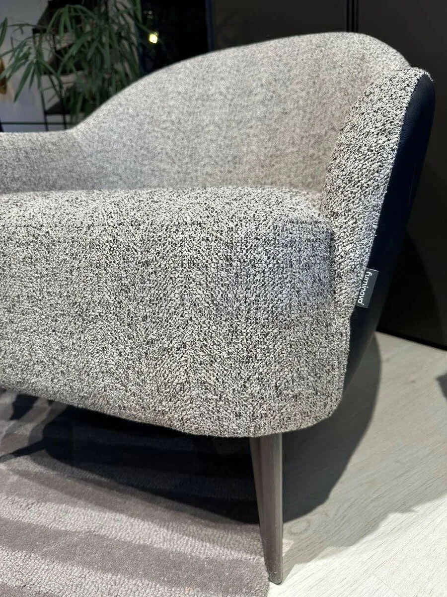 Furninova Paloma armchair Chanel fabric Showroom model // Furninova Paloma fotel Chanel szövettel Bemutatótermi modell