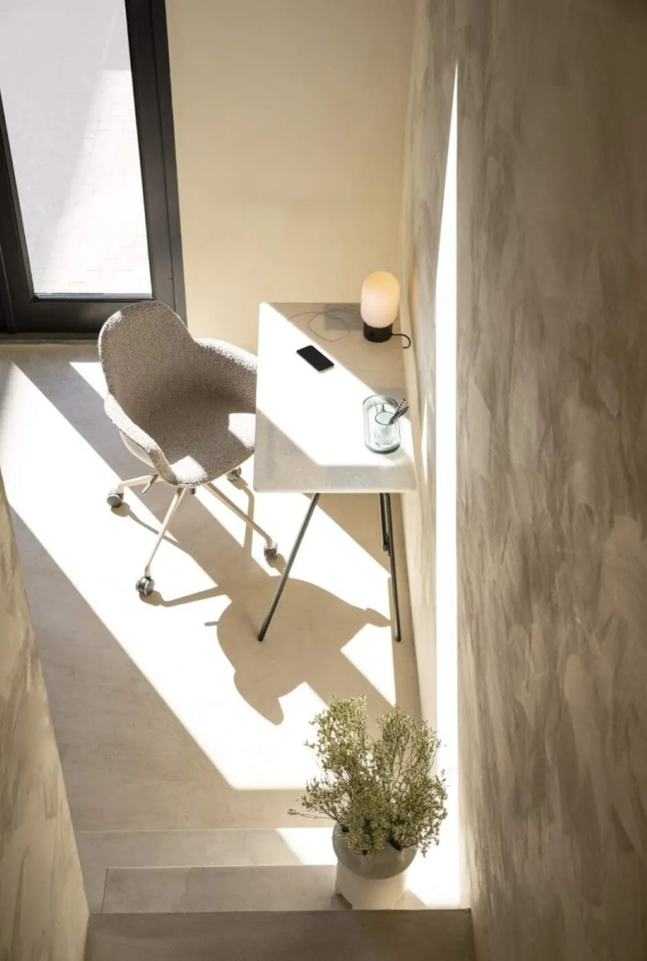 Zuiver Albert Kuip Office armchair taupe // Zuiver Albert Kuip Office irodai szék taupe