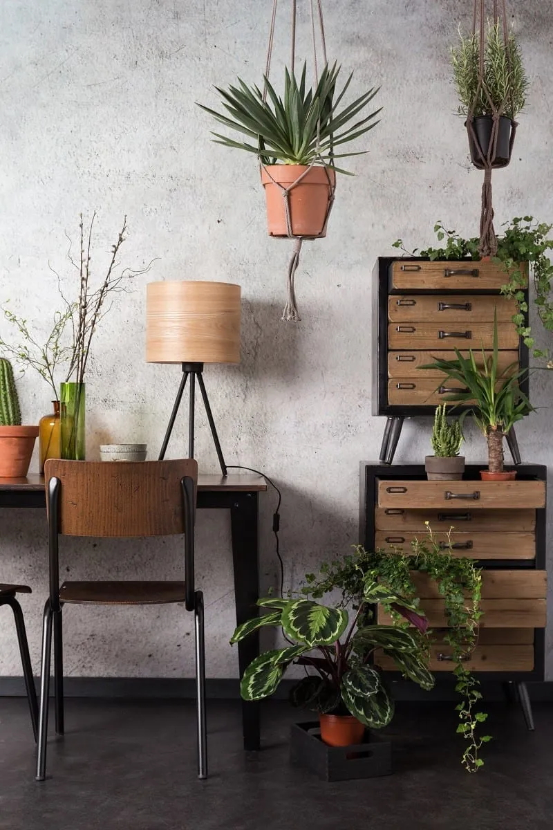 dutchbone-woodland-table-lamp-fa-asztali-lampa-kislampa-innoconcept-design