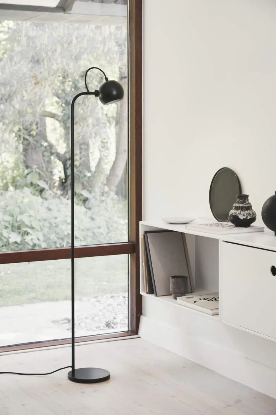 Frandsen Ball Single floor lamp // Ball Single állólámpa
