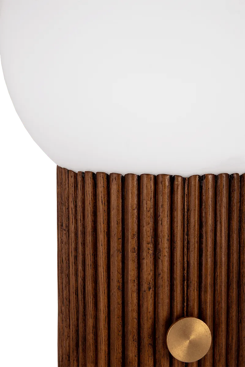 globen-lighting-hubble-22-table-lamp-walnut-HUBBLE-22-asztali-lampa-dio