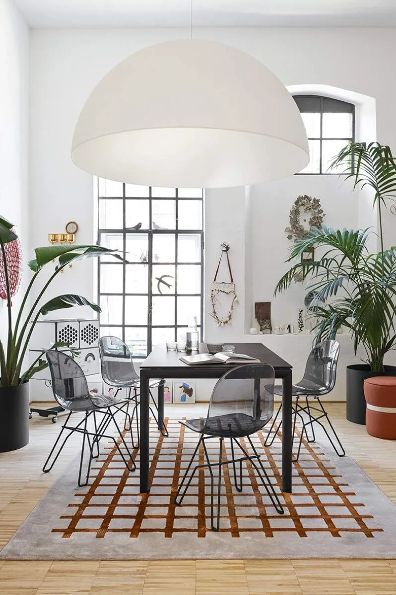 Dorian dining table// Dorian étkezőasztal